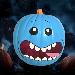 🎄🎃🍀🐣 Mystery Holiday Themed Box